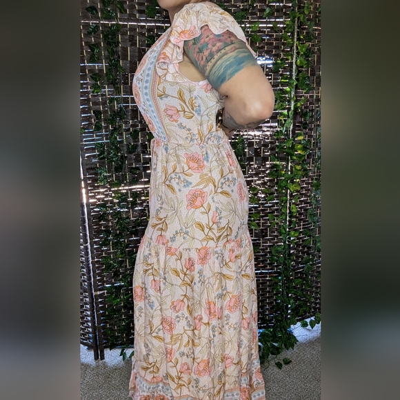 Ruffle-Edged Boho Floral Dress - Picture 6 of 11